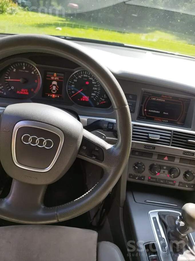 Audi A6 2005 photo 2
