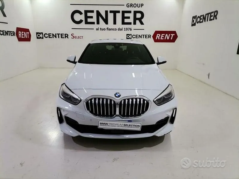 BMW 1 Series 2023 photo 2