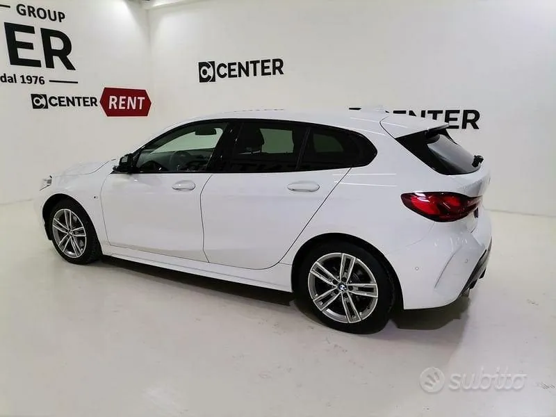 BMW 1 Series 2023 photo 4