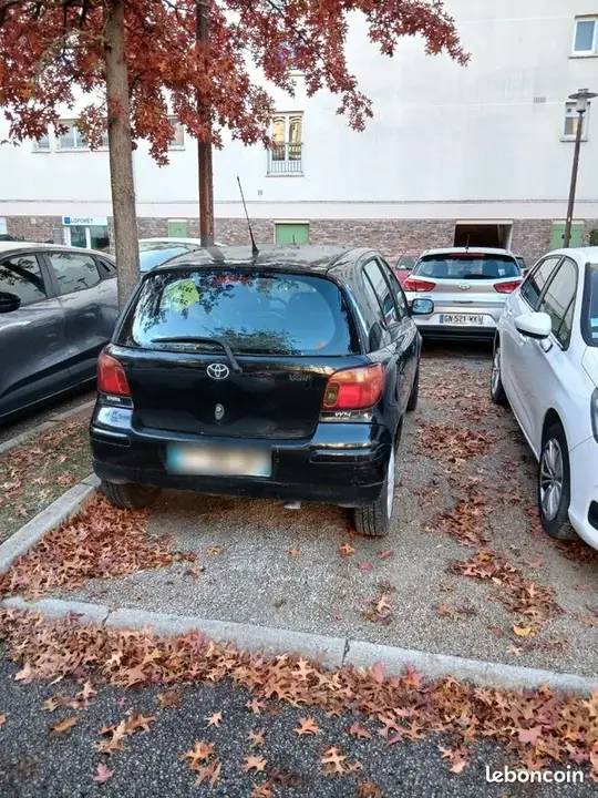 Toyota Yaris 2005 photo 2