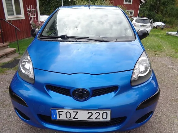 Toyota Aygo 2011 photo 4