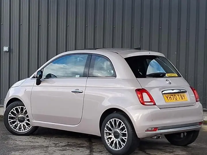 Fiat 500 2020 photo 2