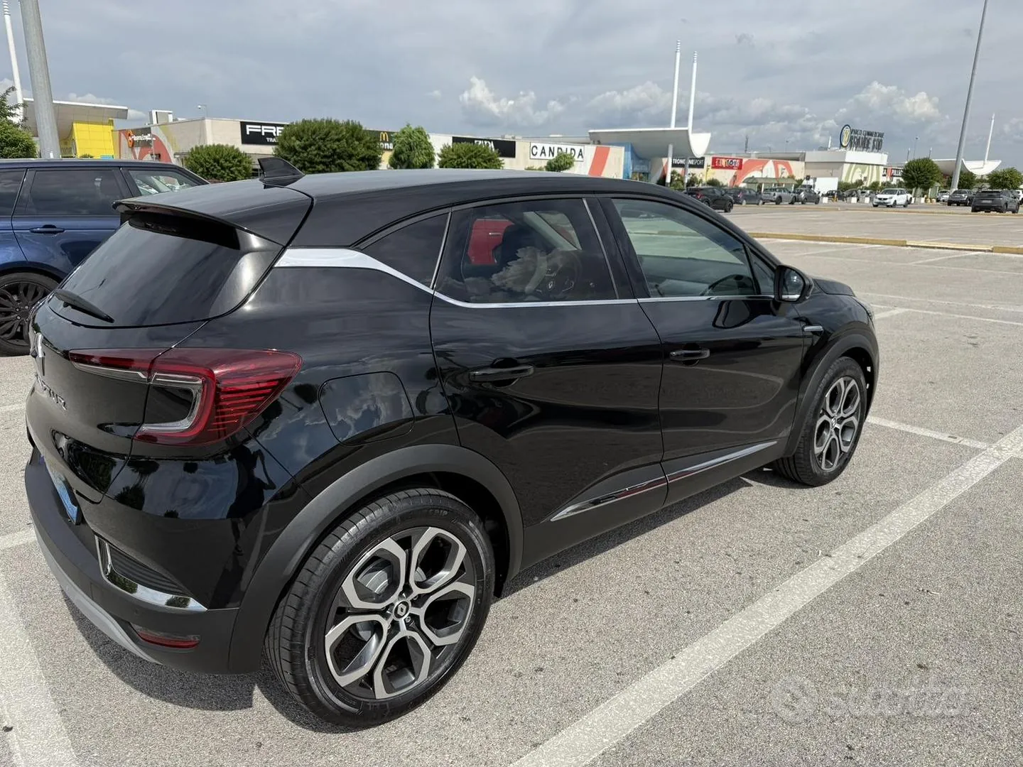Renault Captur 2021 photo 2
