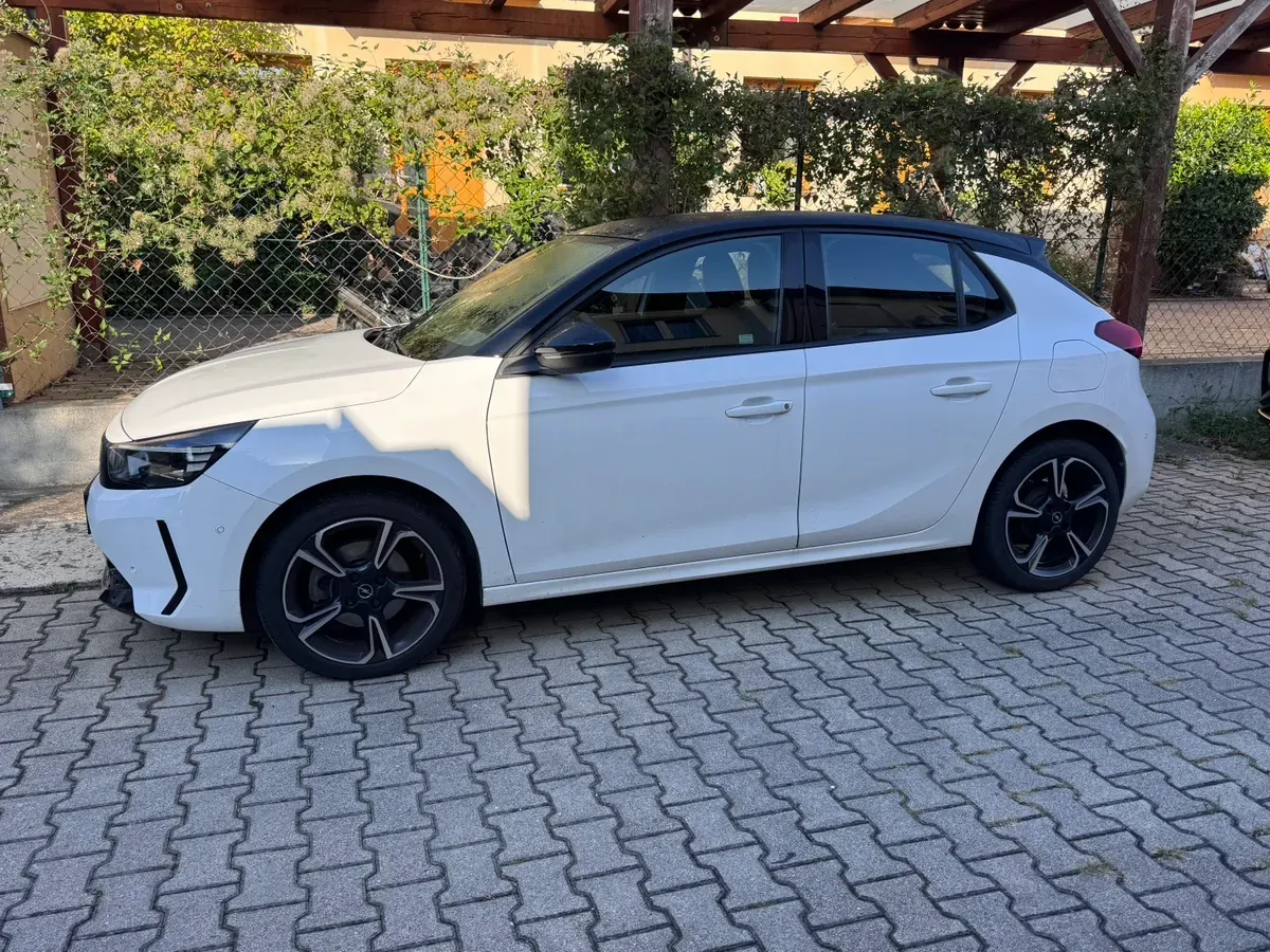 Opel Corsa 2024 photo 2