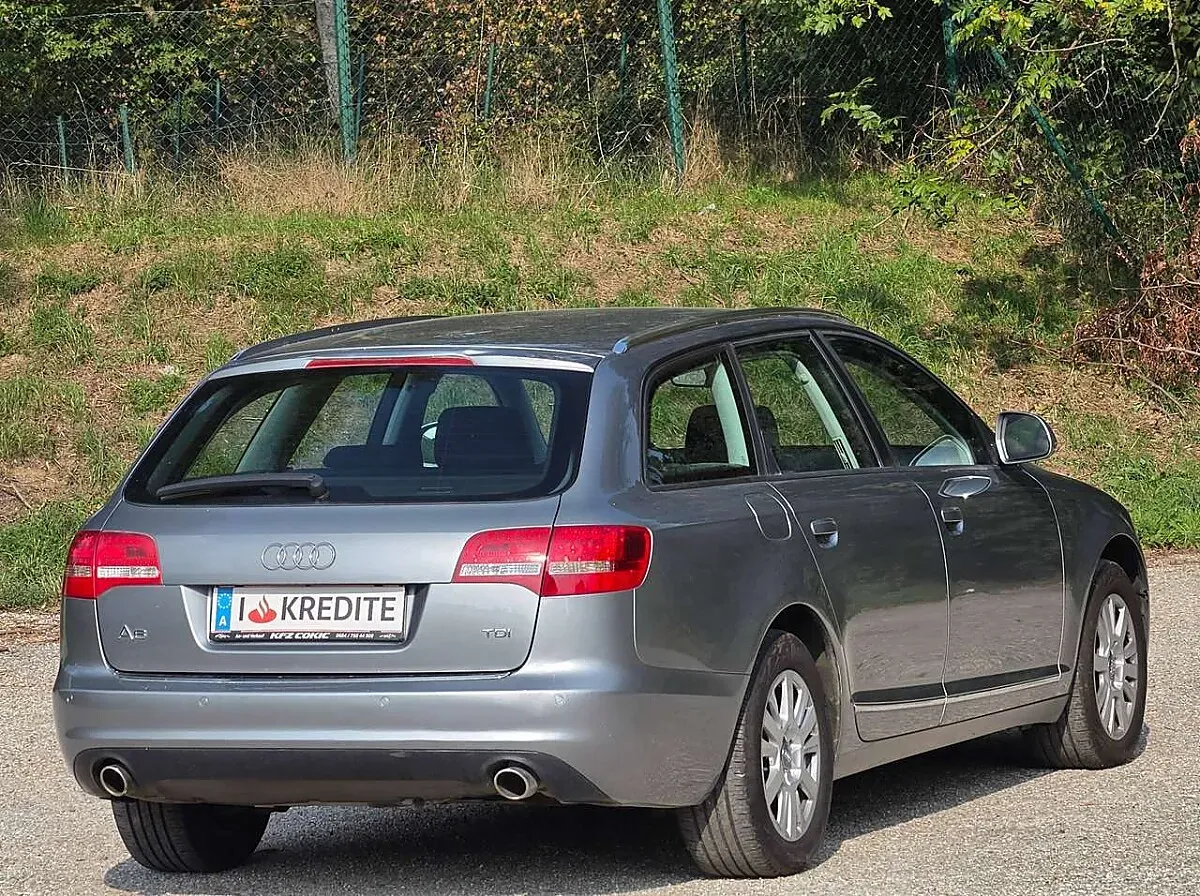 Audi A6 2010 photo 2