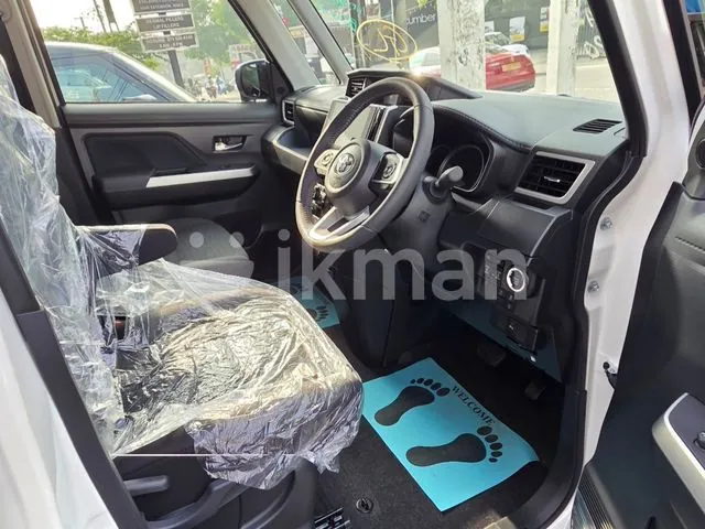 Toyota Roomy 2025 photo 4