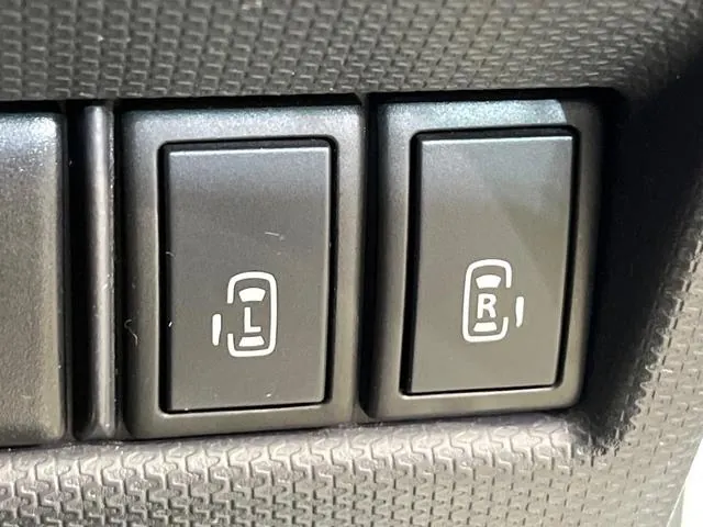 Suzuki Solio 2012 photo 3