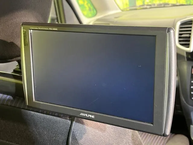 Suzuki Solio 2012 photo 4