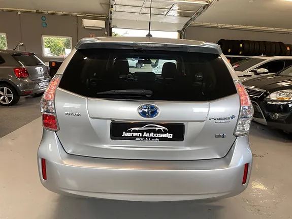 Toyota Prius 2013 photo 5