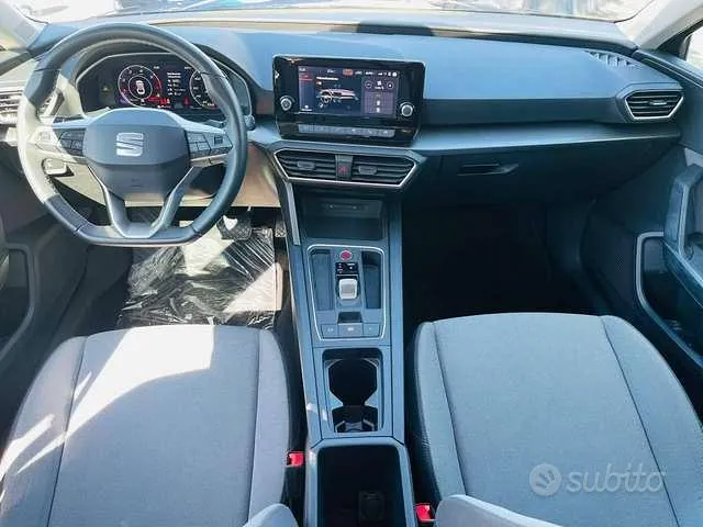 Seat Leon 2024 photo 5
