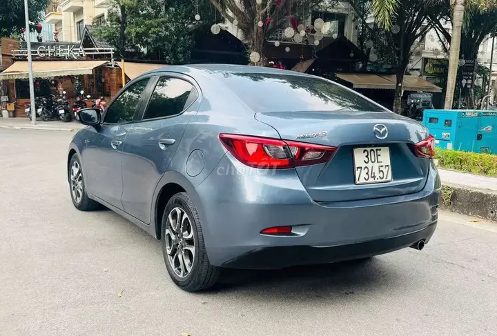 Mazda 2 2017 photo 4