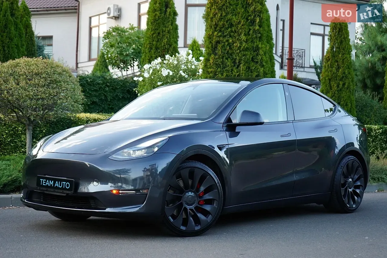 Tesla Model Y 2024 photo 5