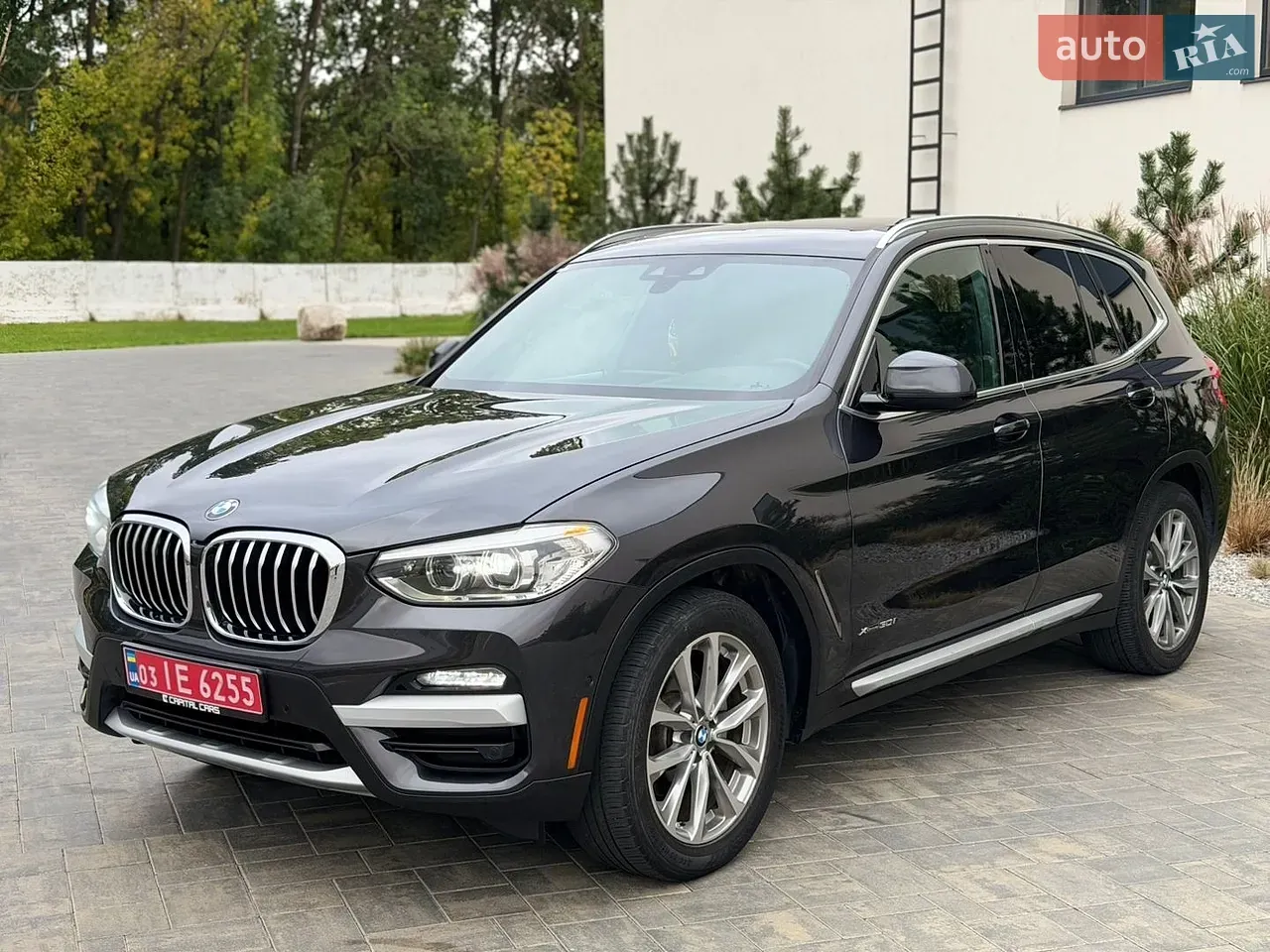 BMW X3 2018 photo 2