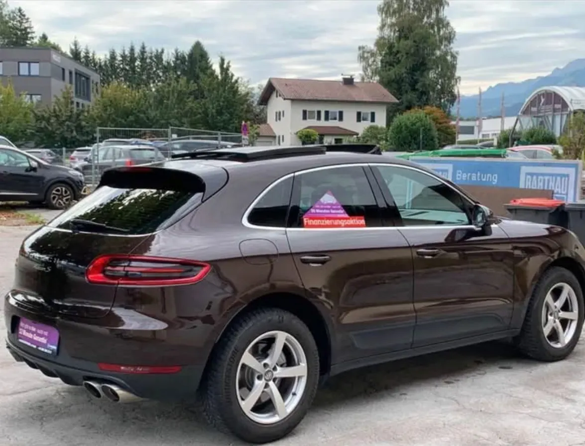 Porsche Macan 2015 photo 2