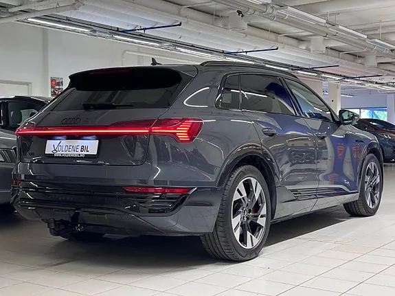 Audi Q8 E-Tron 2024 photo 2