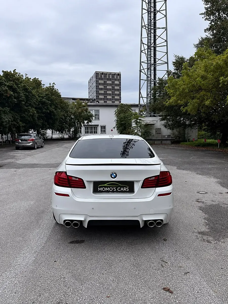 BMW 5 Series 2015 photo 3
