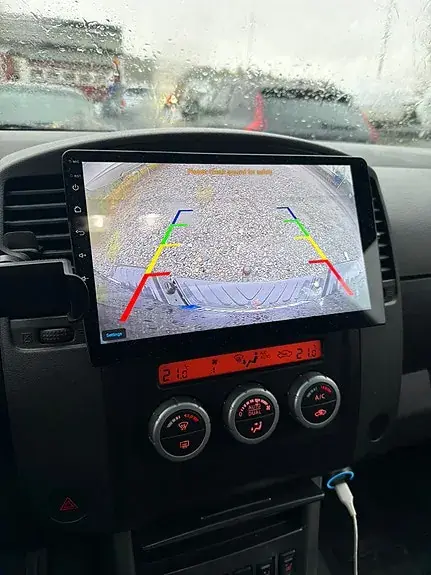 Nissan Navara 2012 photo 2