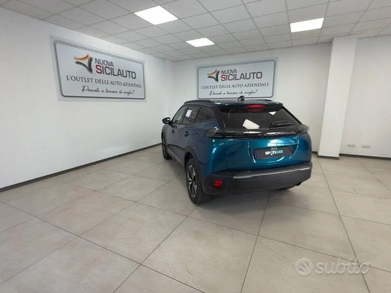 Peugeot 2008 2025 photo 4