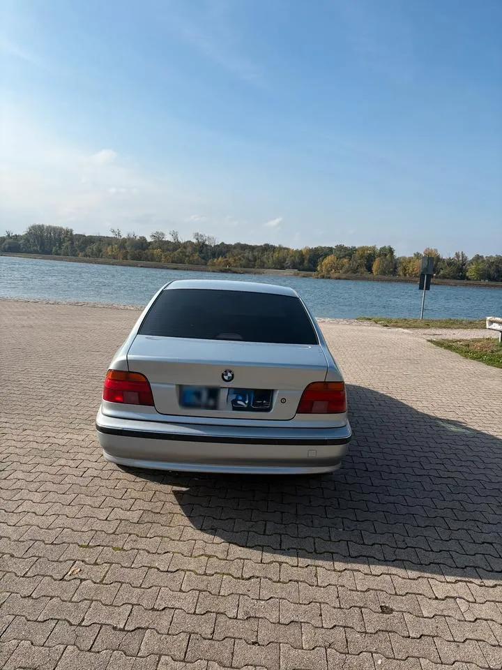 BMW E39
