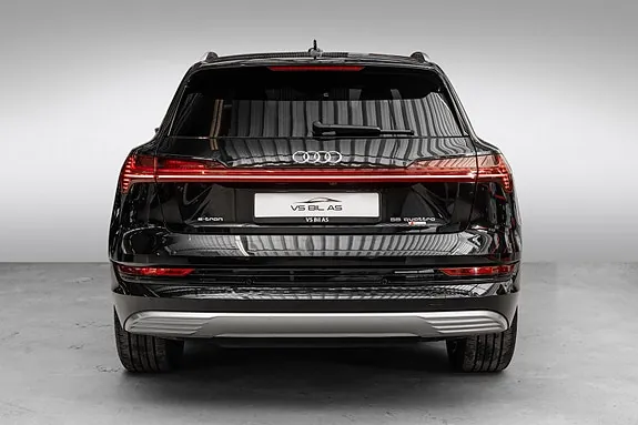 Audi E-Tron 2022 photo 5