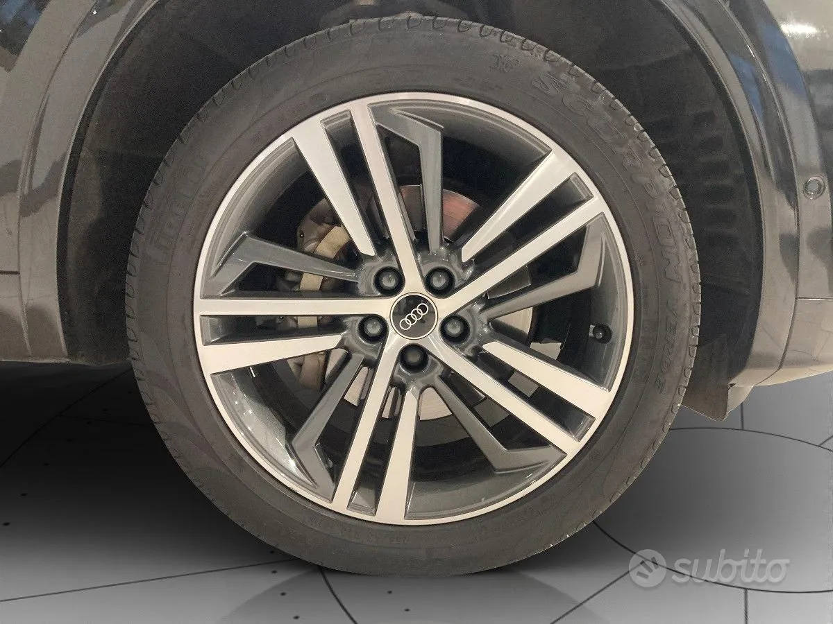 Audi Q5 2023 photo 5