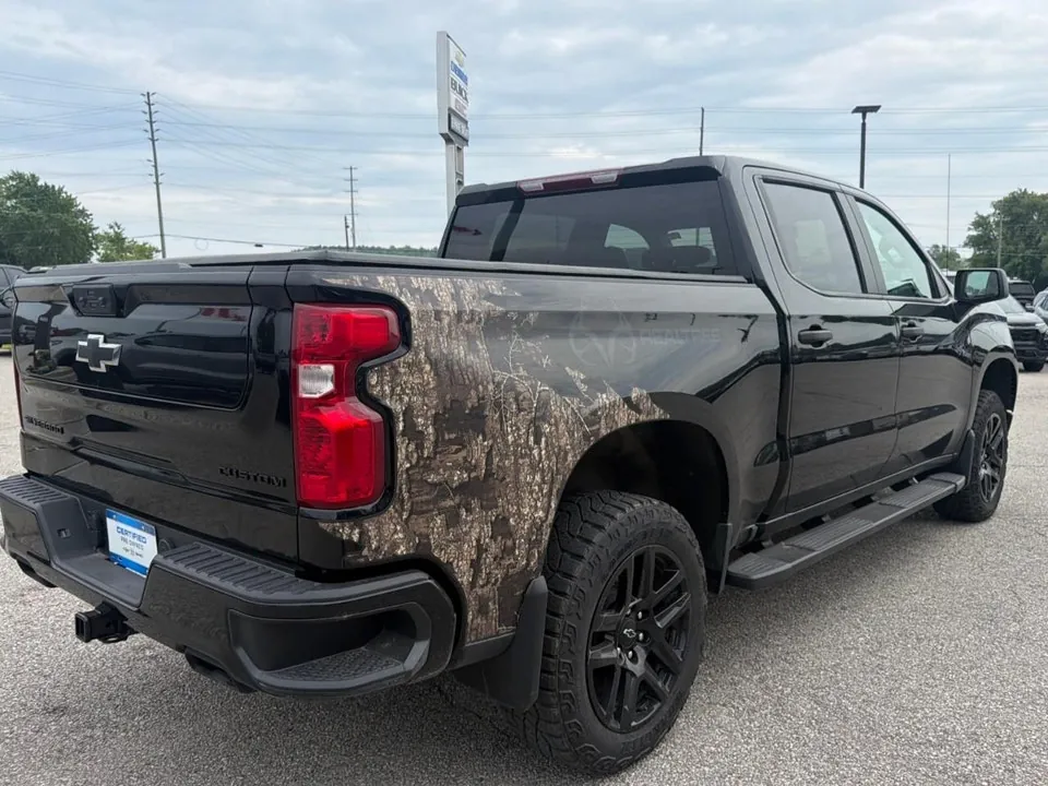 Chevrolet Silverado 1500 2025 photo 2