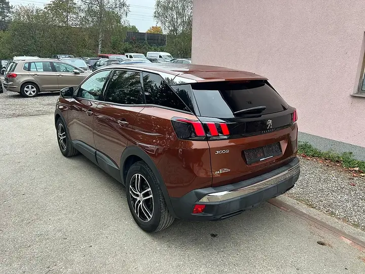 Peugeot 3008 2018 photo 3