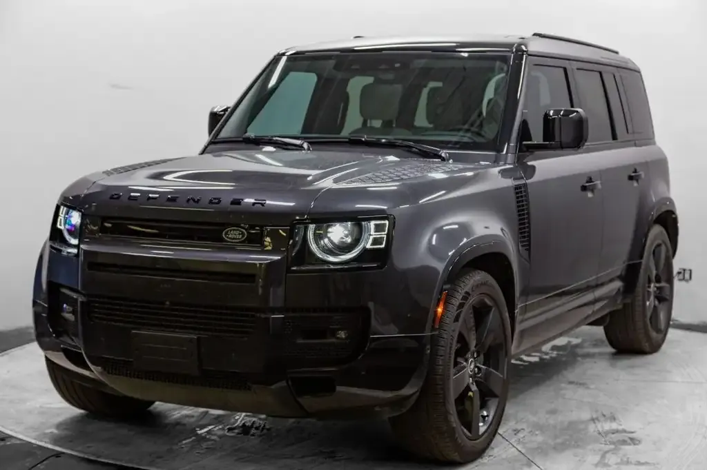 Land Rover Defender 2025 photo 3