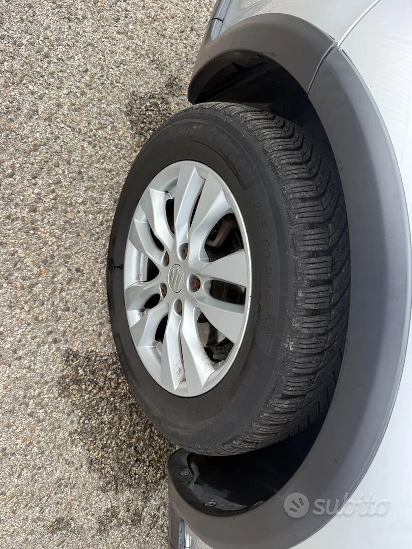 Suzuki Sx4 2013 photo 4
