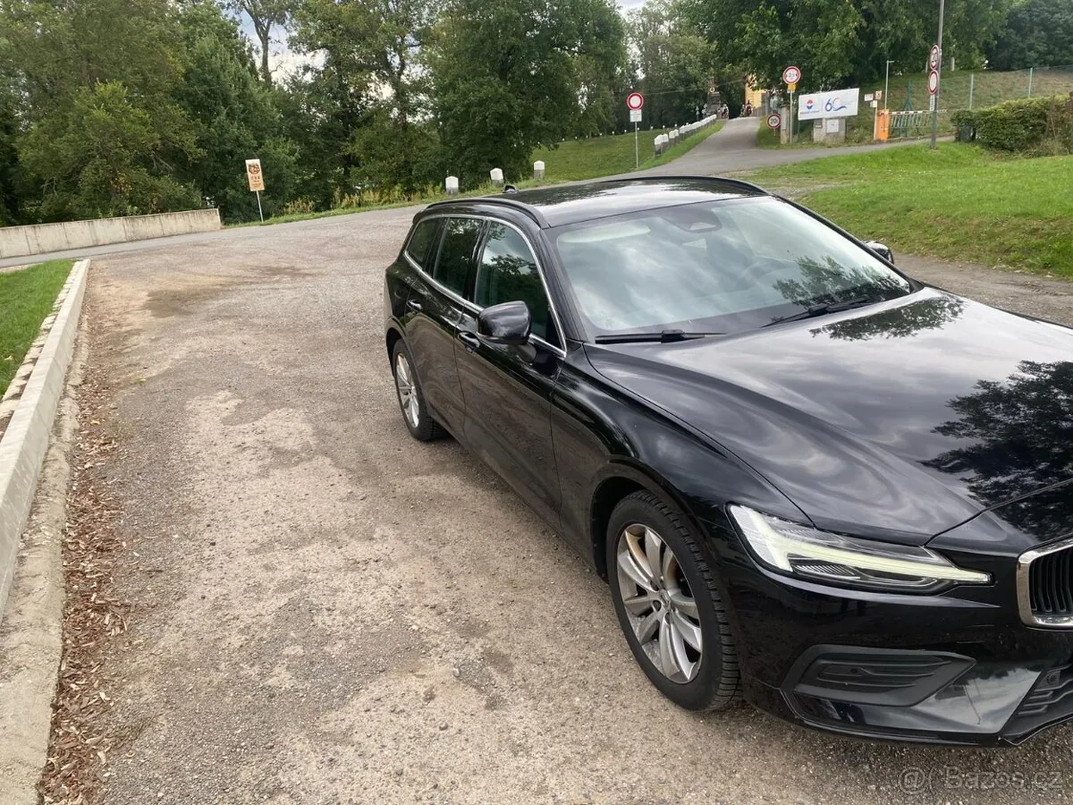 Volvo V60 2024 photo 4