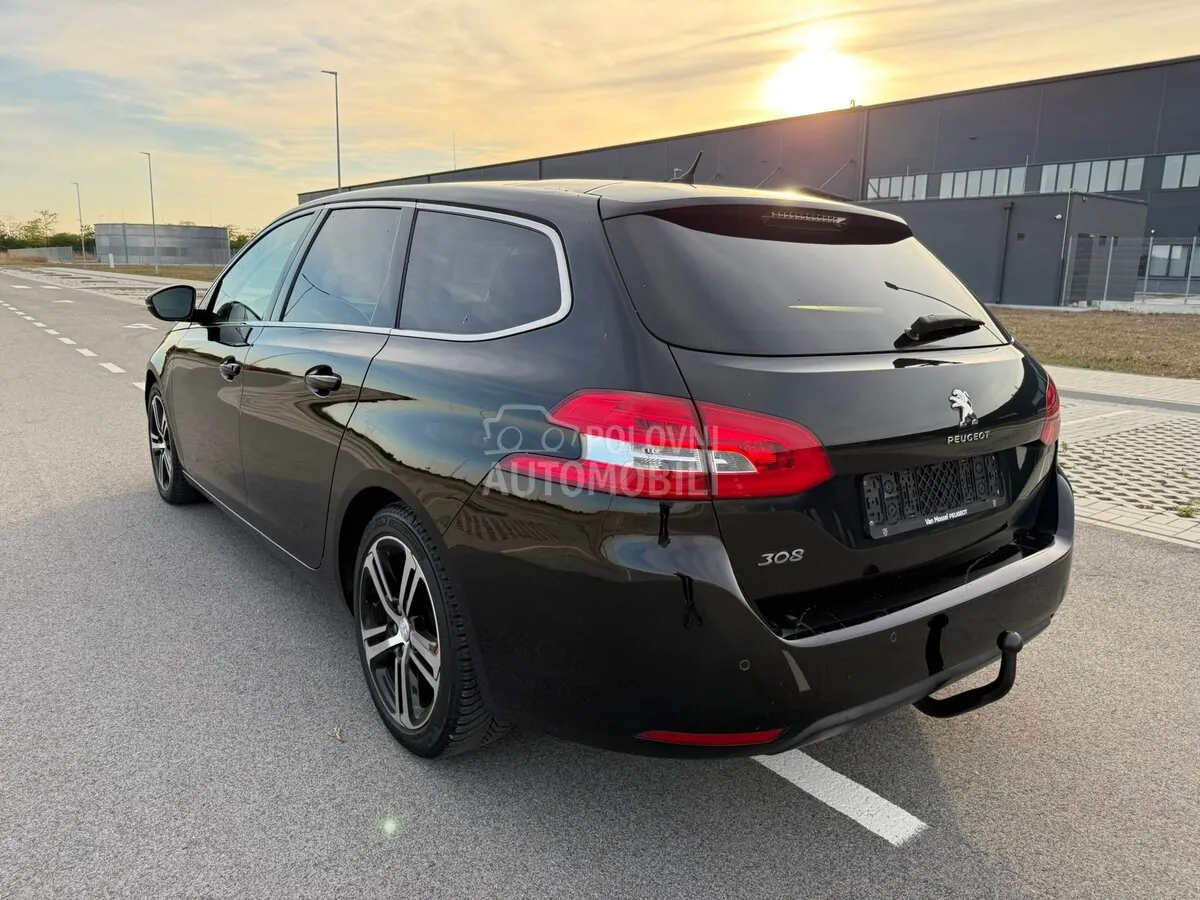 Peugeot 308 2015 photo 5