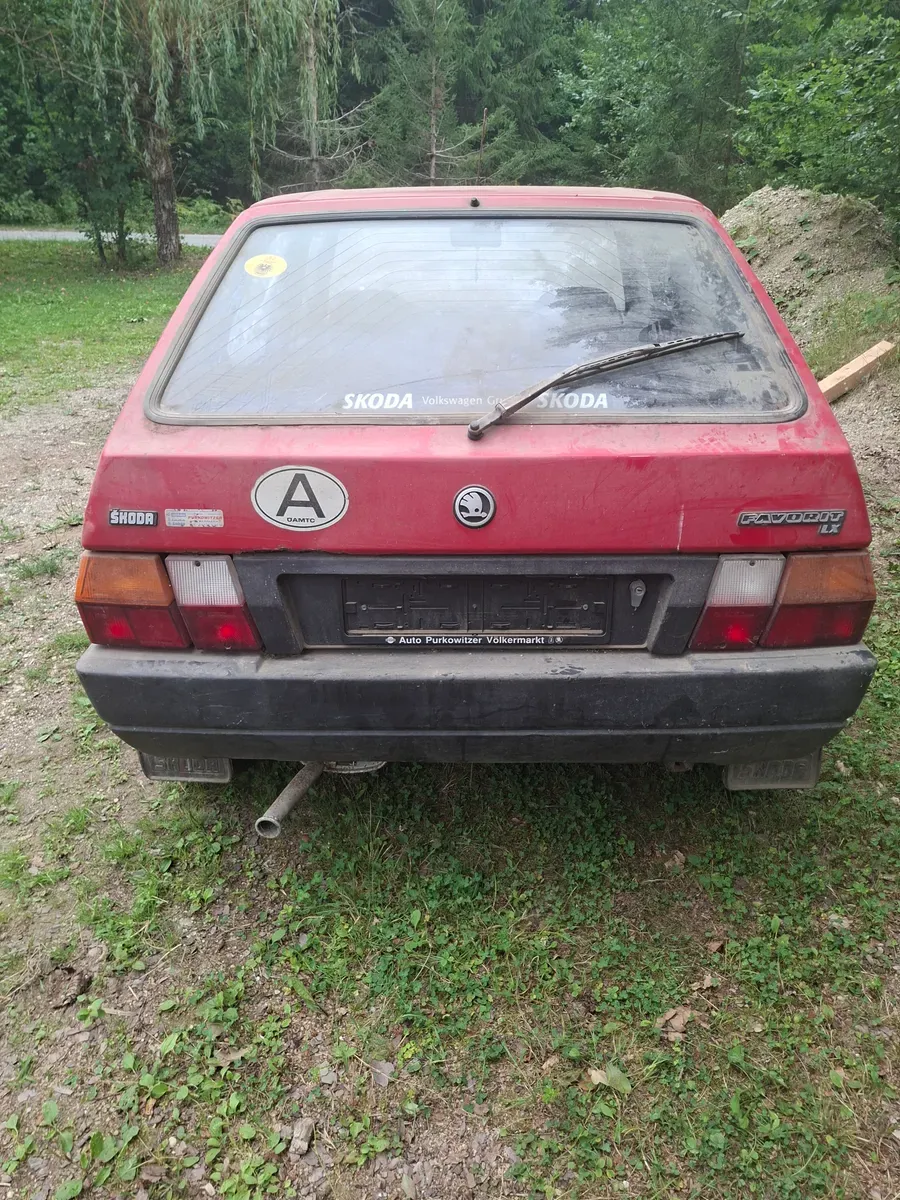 Skoda Favorit 1993 photo 2