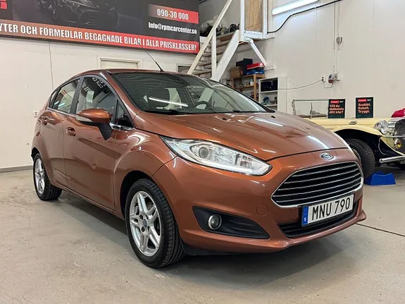 Ford Fiesta 2014 photo 2