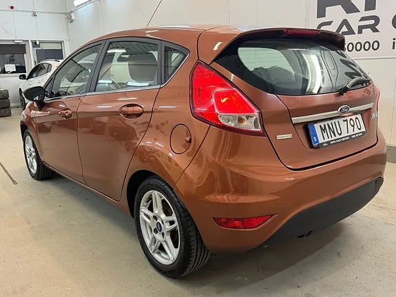 Ford Fiesta 2014 photo 5