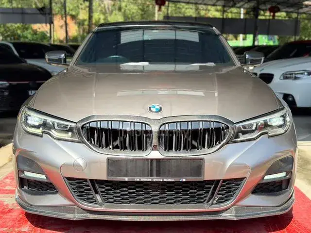 BMW 330I