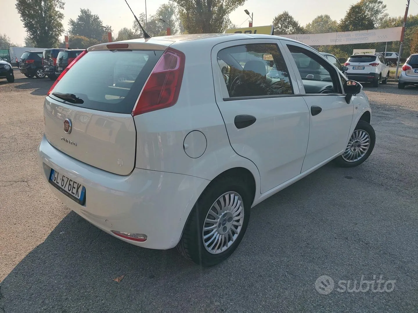 Fiat Punto 2015 photo 5