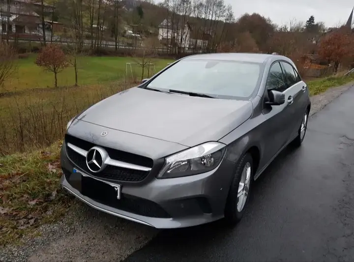 Mercedes-Benz A 180 D