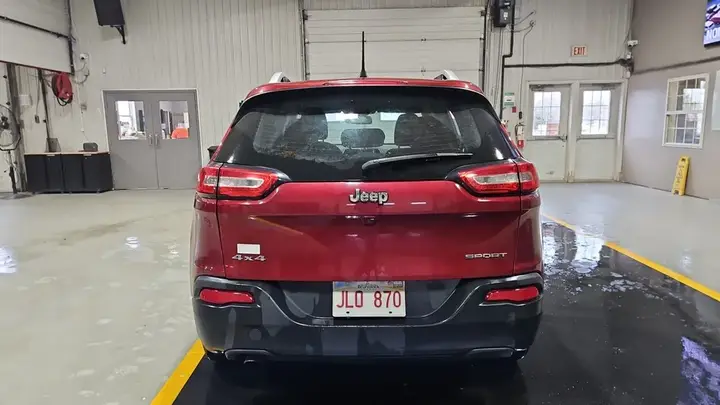 Jeep Cherokee 2016 photo 4