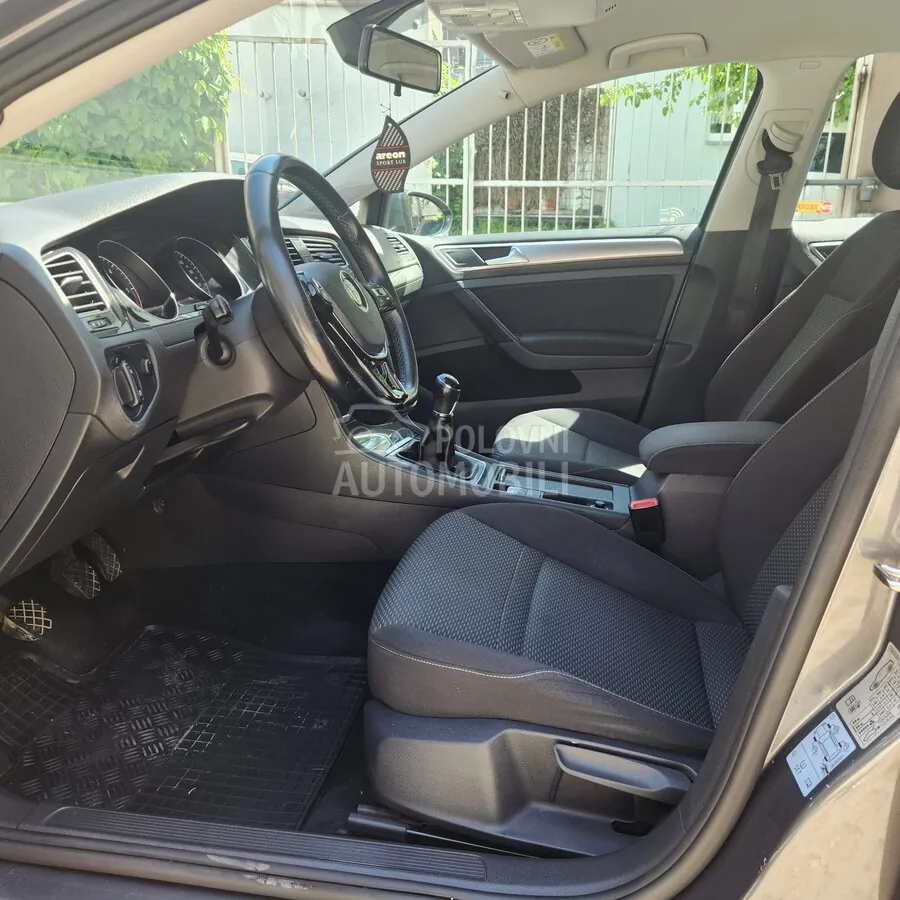 Volkswagen Golf 7 2019 photo 2