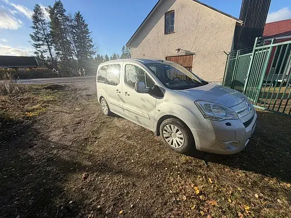 Citroen Berlingo 2010 photo 2