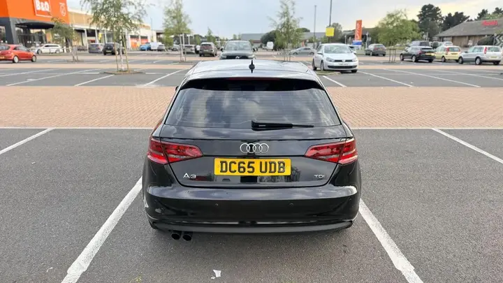 Audi A3 2016 photo 4