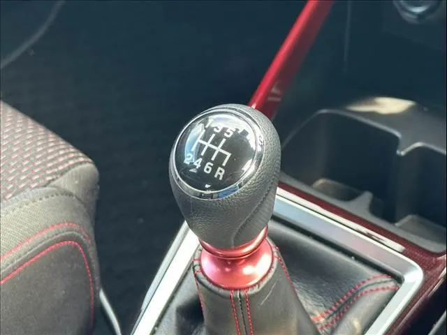 Suzuki Swift Sport 2019 photo 5