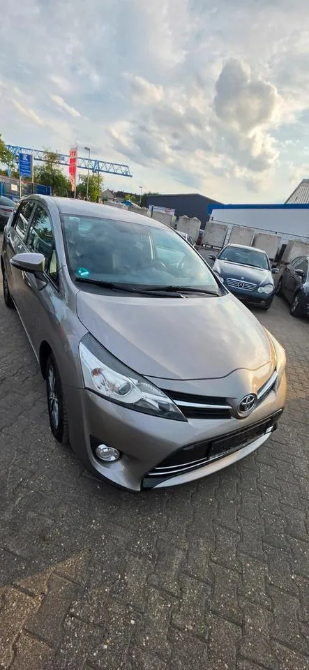 Toyota Verso