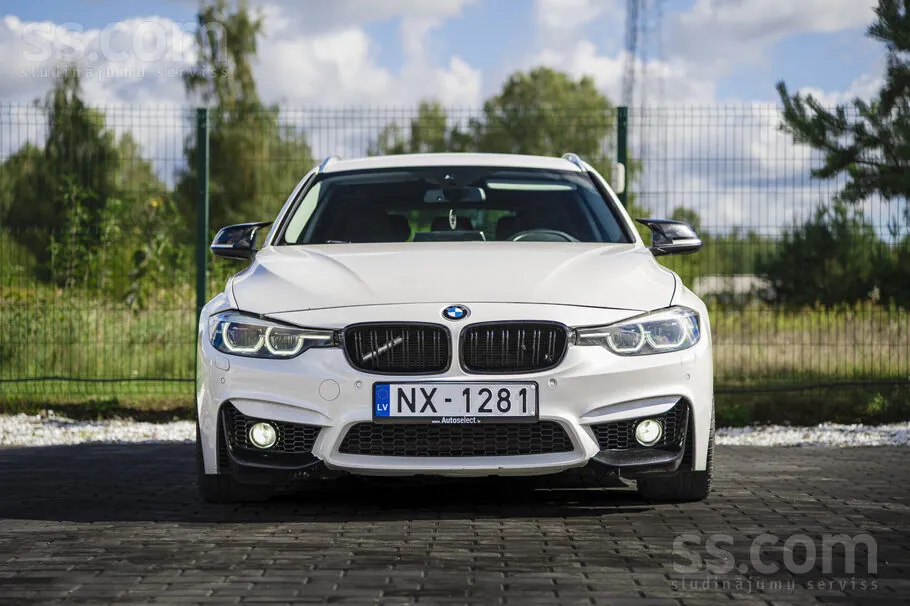 BMW 318 2013 photo 2