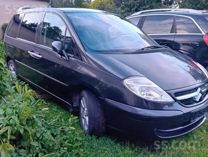 Citroen C8