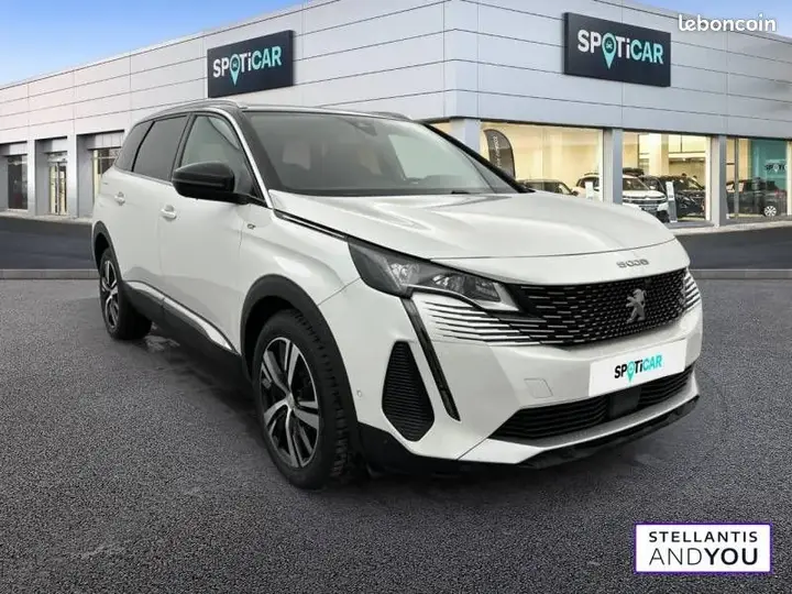 Peugeot 5008 2023 photo 3