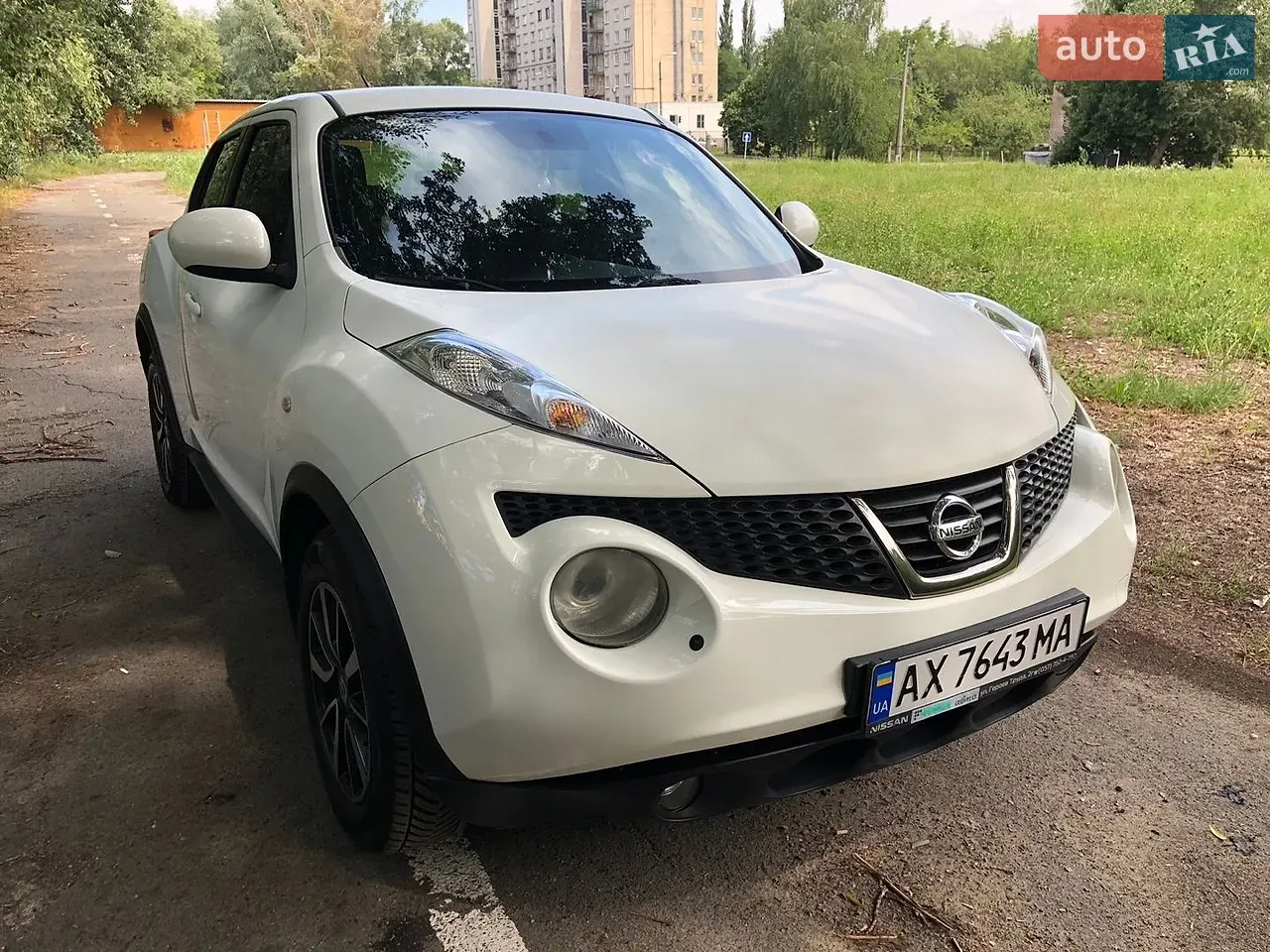 Nissan Juke 2012 photo 3