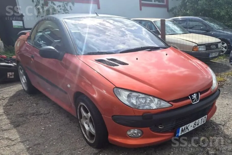 Peugeot 206 2001 photo 2