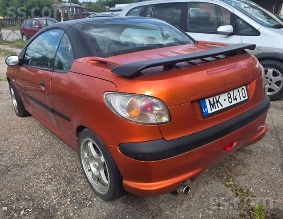 Peugeot 206 2001 photo 4