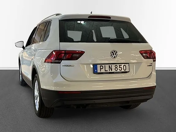 Volkswagen Tiguan 2018 photo 2